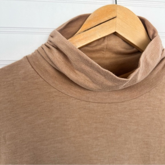 Coldwater Creek Turtle/mock neck long sleeve Size Large - Picture 2 of 8